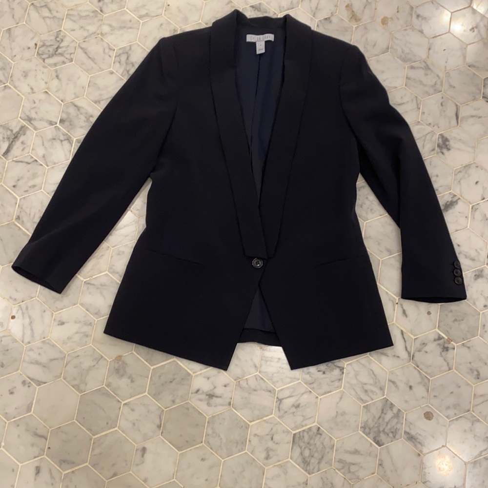 Dylan Gray navy suit coat